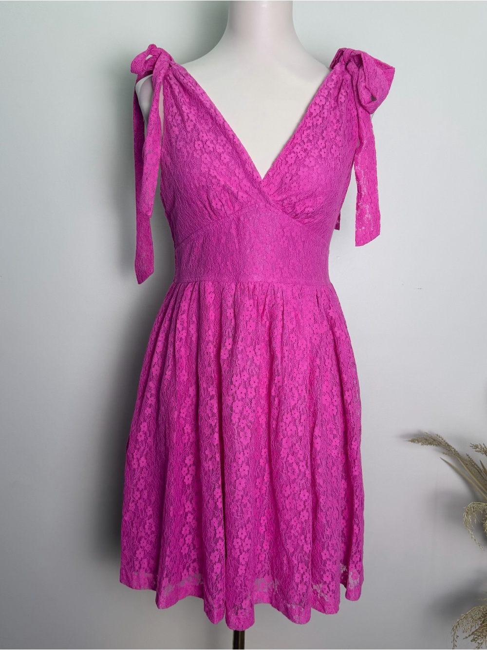 In Loom Fuchsia Smocked-Back Lace Tie-Strap Mini Dress NWT